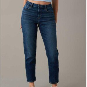 American Eagle mom jean
